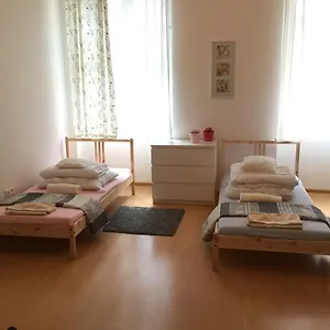 https://hostel-wiktoria.krakowhotelspoland.com