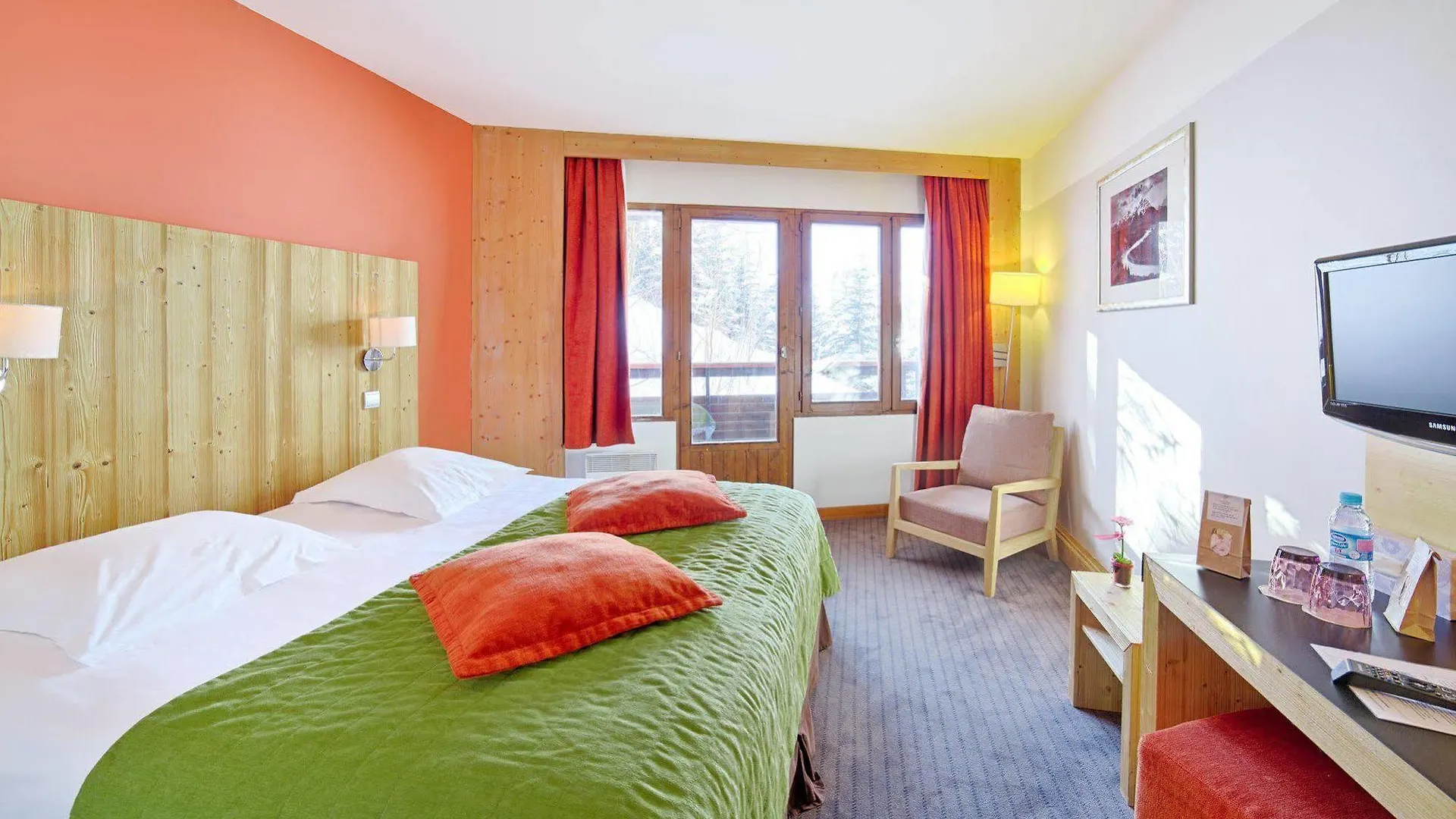 Hotel Les Bruyeres Les Menuires 3*,  France